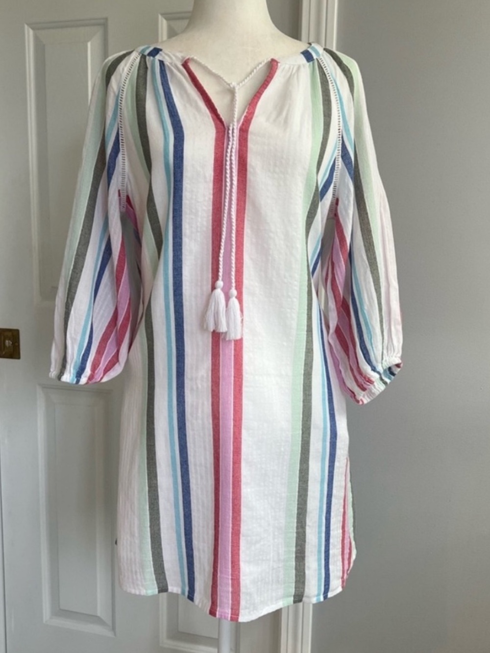 Tommy Bahama Pink Multi Swim
Coverup Size SP